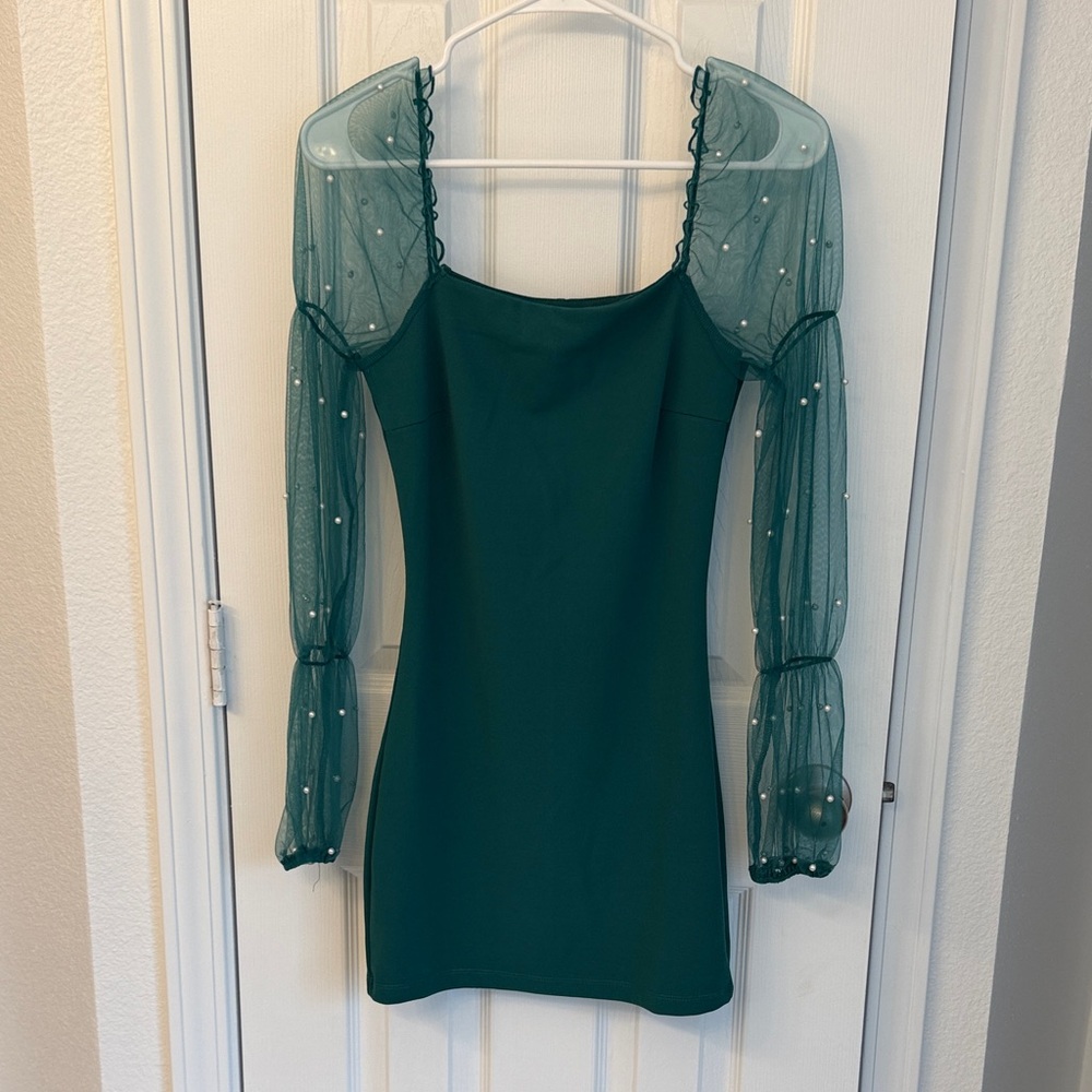 Elegant Long Sleeve Dress with Sheer Green Sleeves